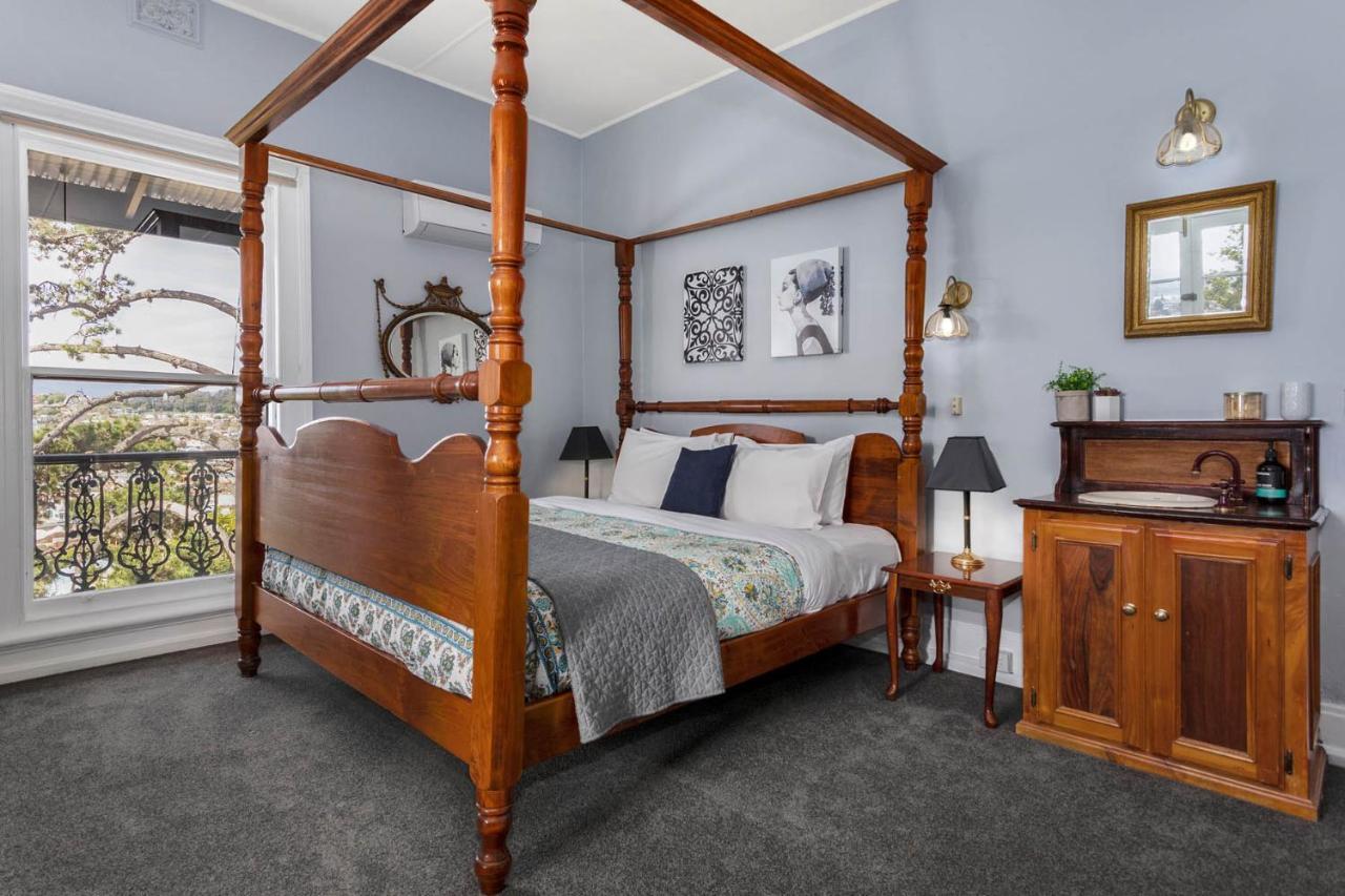 The Dragonfly Inn Лонсестън Екстериор снимка